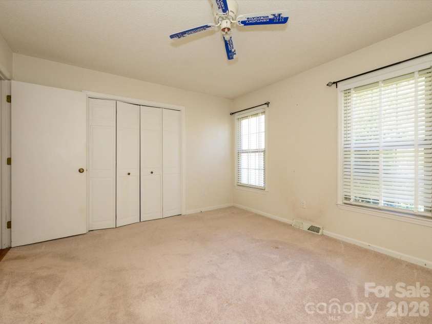 579 Brown Lee Drive, Concord, NC 28025.  MLS# CAR4357425, YatesRealty ID 4079. 