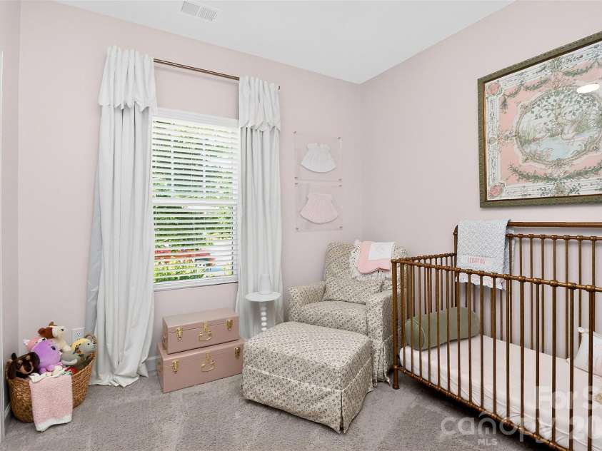 4514 Bright Road, Charlotte, NC 28214.  MLS# CAR4396374, YatesRealty ID 40790. Front bedroom