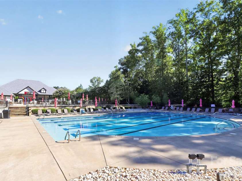 4514 Bright Road, Charlotte, NC 28214.  MLS# CAR4396374, YatesRealty ID 40790. Neighborhood pool