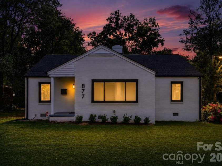 877 Confederate Avenue, Rock Hill, SC 29730.  MLS# CAR4365450, YatesRealty ID 40791. 