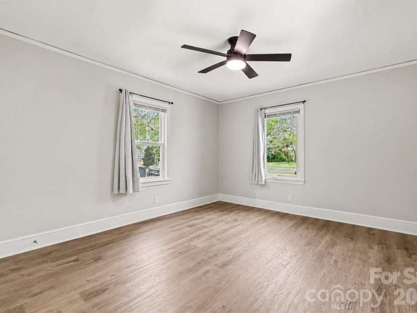 877 Confederate Avenue, Rock Hill, SC 29730.  MLS# CAR4365450, YatesRealty ID 40791. 