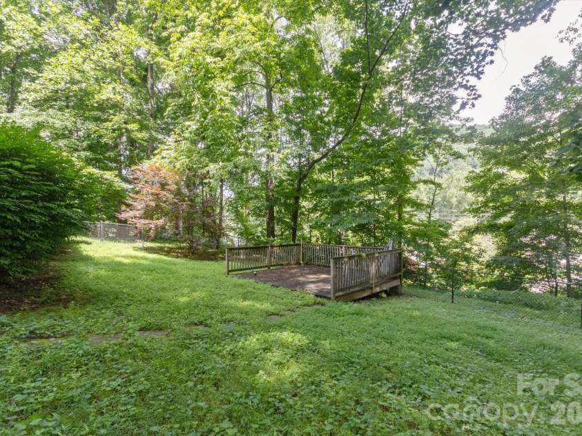 188 Woodfern Drive, Maggie Valley, NC 28751.  MLS# CAR4409833, YatesRealty ID 40792. Backyard