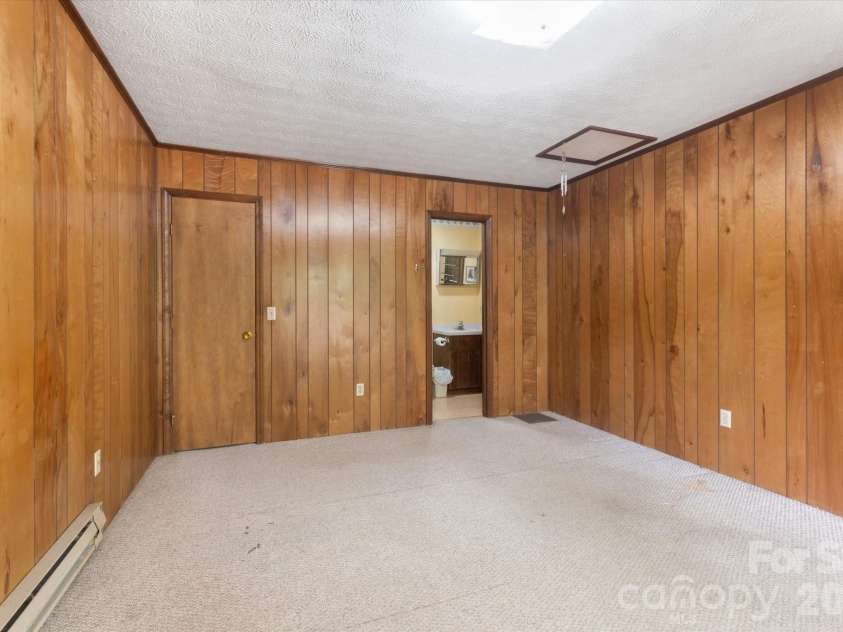 188 Woodfern Drive, Maggie Valley, NC 28751.  MLS# CAR4409833, YatesRealty ID 40792. Bedroom 2