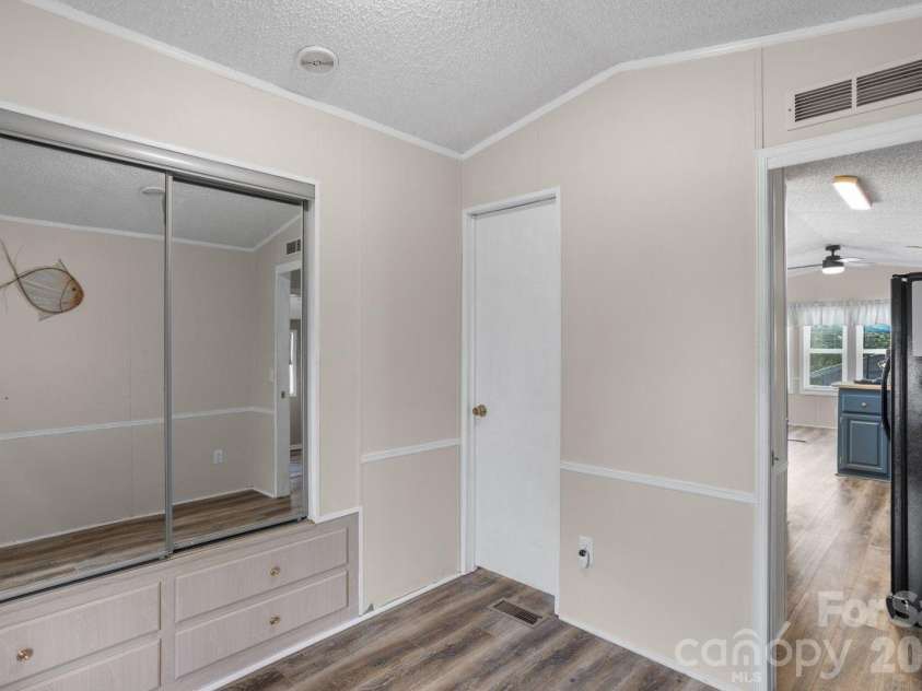 111 Scenic View Lane, New London, NC 28127.  MLS# CAR4409718, YatesRealty ID 40793. 