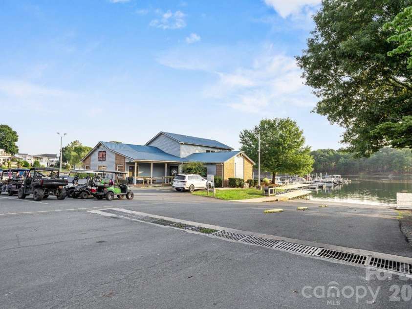 111 Scenic View Lane, New London, NC 28127.  MLS# CAR4409718, YatesRealty ID 40793. 