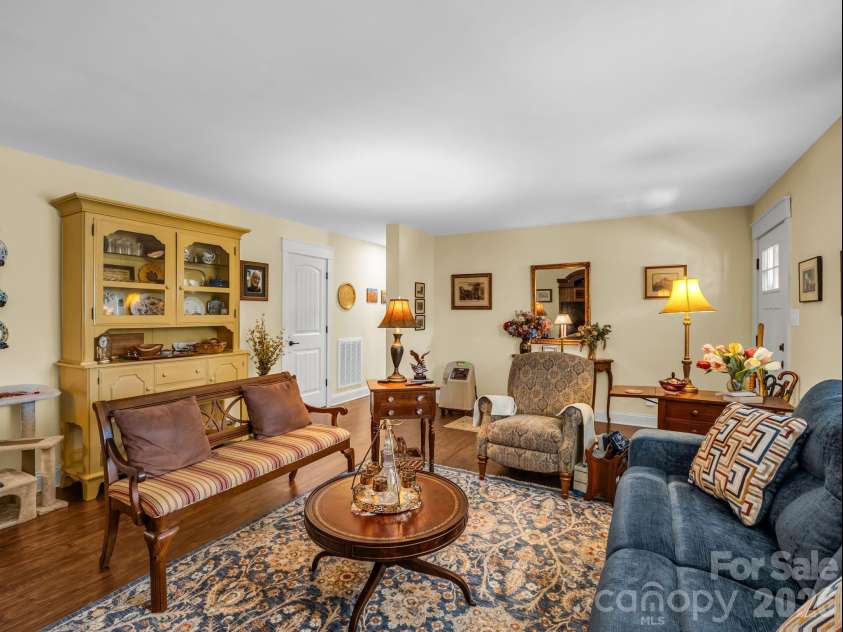 101 Plato Place, Etowah, NC 28729.  MLS# CAR4416427, YatesRealty ID 40795. 