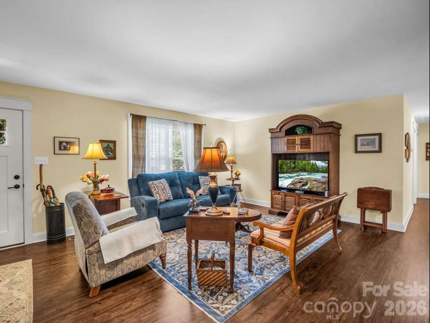 101 Plato Place, Etowah, NC 28729.  MLS# CAR4416427, YatesRealty ID 40795. 