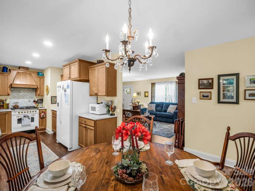 101 Plato Place, Etowah, NC 28729.  MLS# CAR4416427, YatesRealty ID 40795. 