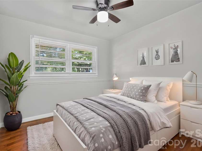 2216 Milton Road, Charlotte, NC 28215.  MLS# CAR4399842, YatesRealty ID 40796. 