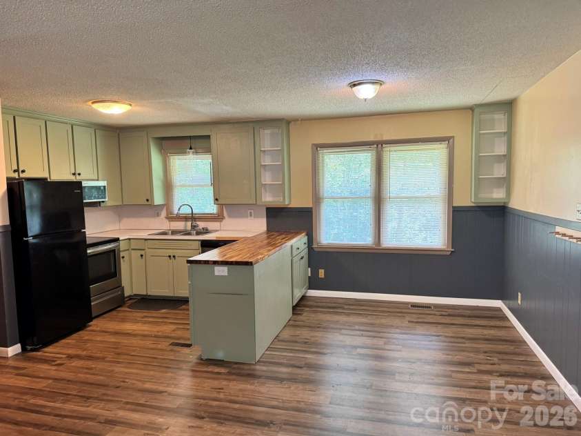 85 Meadowcreek Loop, Stony Point, NC 28678.  MLS# CAR4409154, YatesRealty ID 40797. 