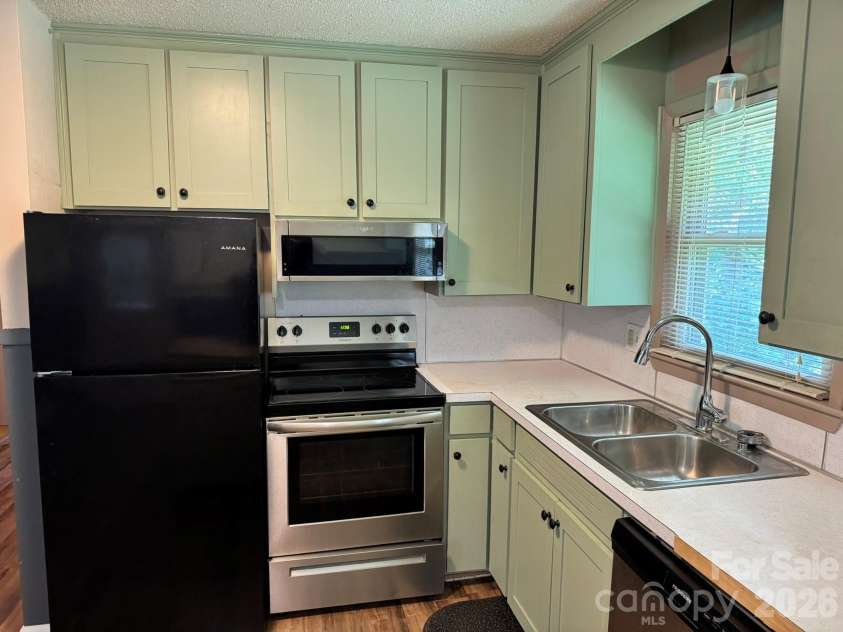 85 Meadowcreek Loop, Stony Point, NC 28678.  MLS# CAR4409154, YatesRealty ID 40797. 