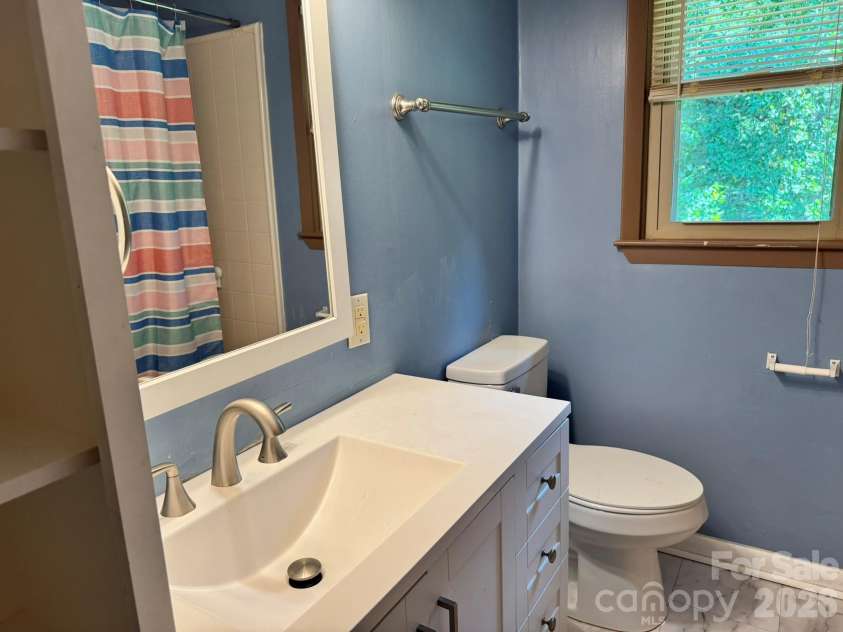 85 Meadowcreek Loop, Stony Point, NC 28678.  MLS# CAR4409154, YatesRealty ID 40797. 
