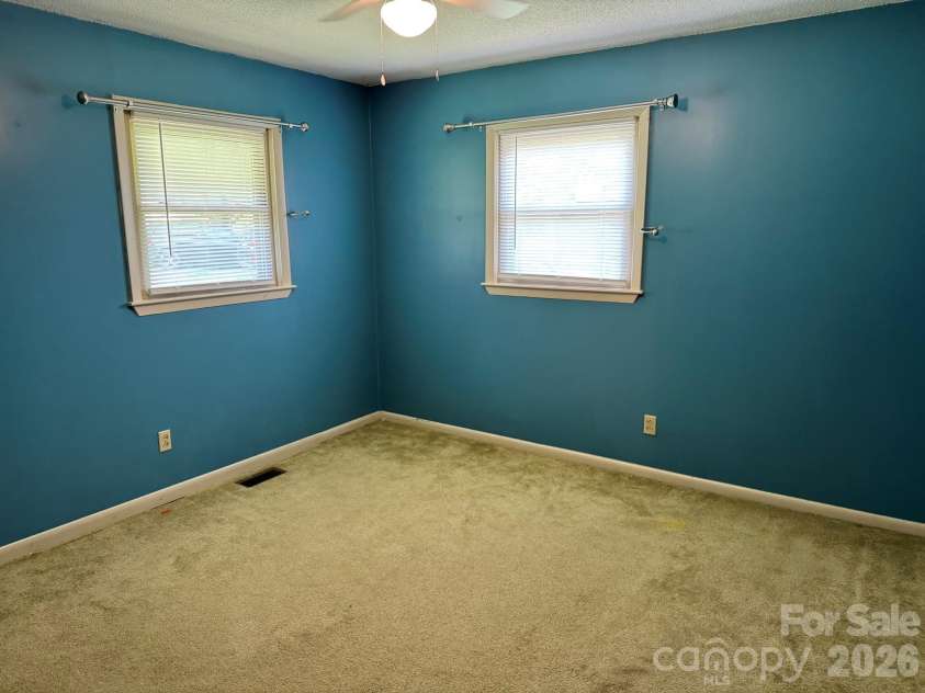85 Meadowcreek Loop, Stony Point, NC 28678.  MLS# CAR4409154, YatesRealty ID 40797. 