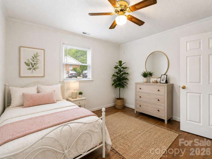 1204 fifth Avenue, Lexington, NC 27295.  MLS# CAR4376307, YatesRealty ID 40798. 2nd bedroom