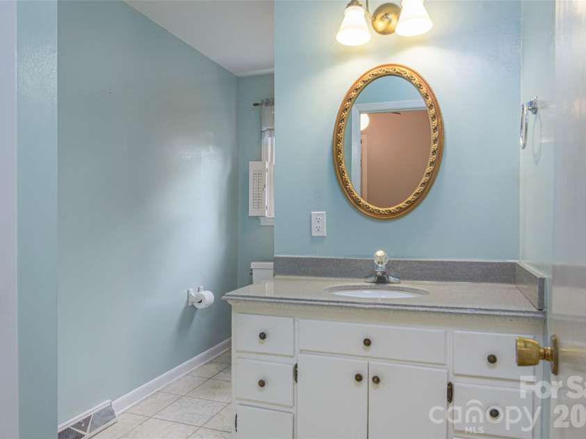 352 Cedar Lane, Arden, NC 28704.  MLS# CAR4391358, YatesRealty ID 40799. Primary Bath