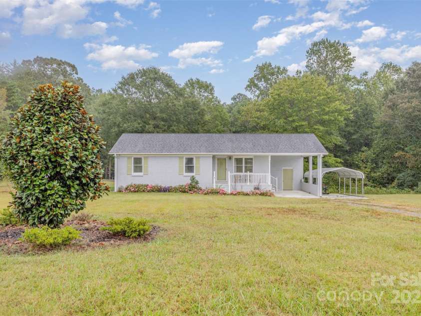 1310 Love Road, Clover, SC 29710.  MLS# CAR4305964, YatesRealty ID 408. 