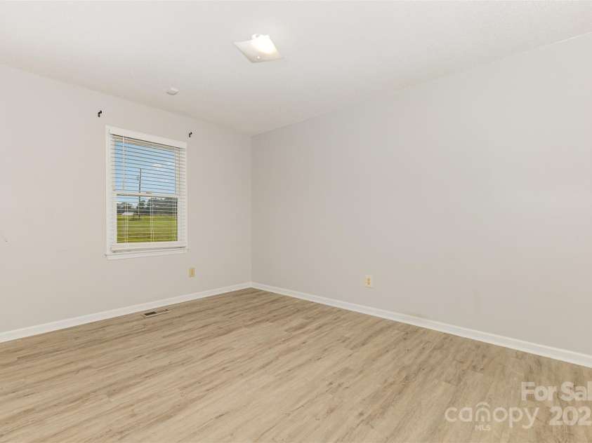 1310 Love Road, Clover, SC 29710.  MLS# CAR4305964, YatesRealty ID 408. 