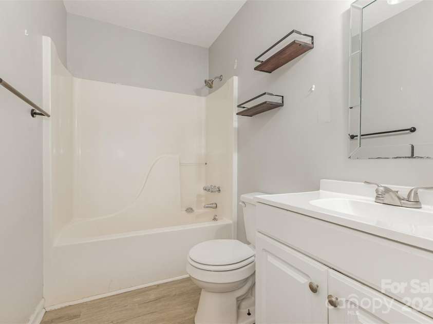 1310 Love Road, Clover, SC 29710.  MLS# CAR4305964, YatesRealty ID 408. 