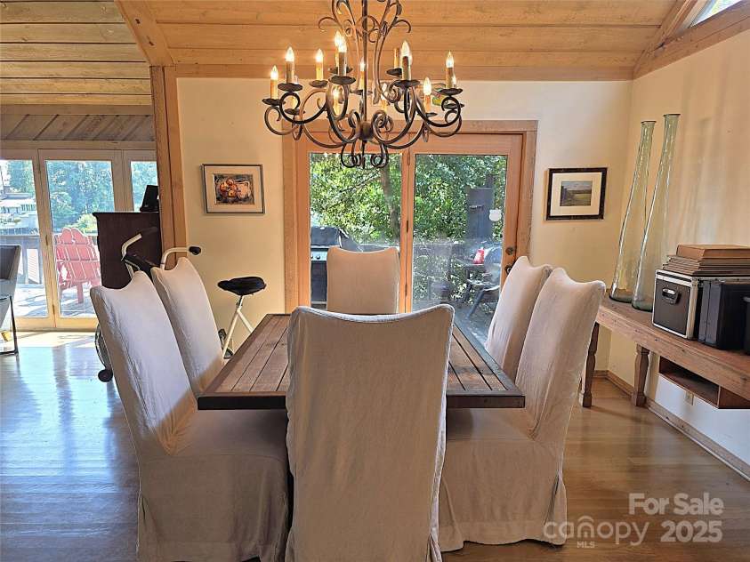 6580 Central Drive, Conover, NC 28613.  MLS# CAR4321252, YatesRealty ID 408. 