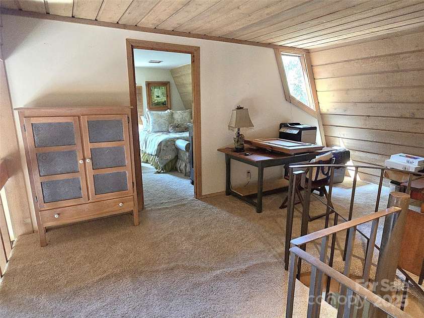 6580 Central Drive, Conover, NC 28613.  MLS# CAR4321252, YatesRealty ID 408. 