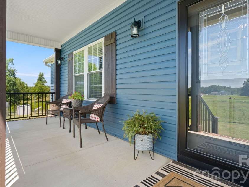1055 Cedar Grove Road, Clover, SC 29710.  MLS# CAR4406188, YatesRealty ID 40801. 