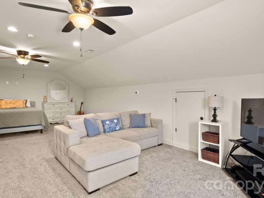 1055 Cedar Grove Road, Clover, SC 29710.  MLS# CAR4406188, YatesRealty ID 40801. 