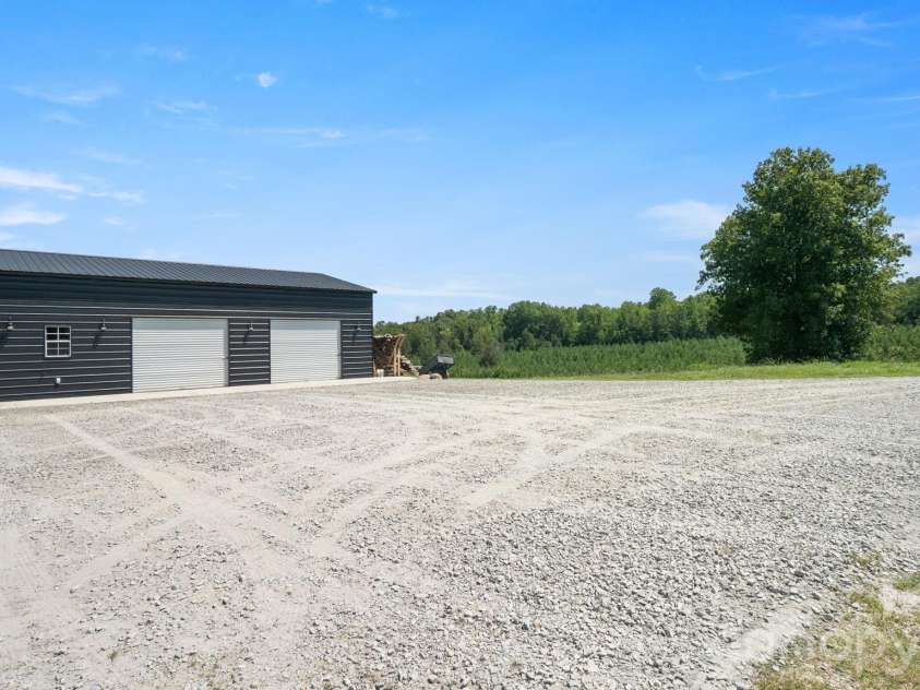 1055 Cedar Grove Road, Clover, SC 29710.  MLS# CAR4406188, YatesRealty ID 40801. 