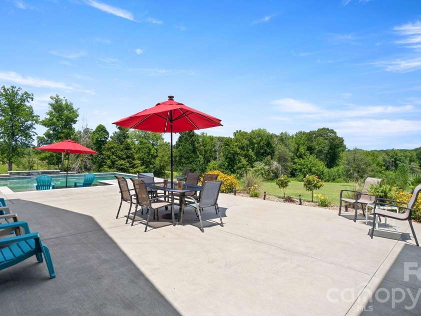 1055 Cedar Grove Road, Clover, SC 29710.  MLS# CAR4406188, YatesRealty ID 40801. 
