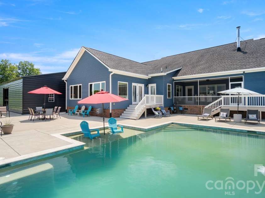 1055 Cedar Grove Road, Clover, SC 29710.  MLS# CAR4406188, YatesRealty ID 40801. 