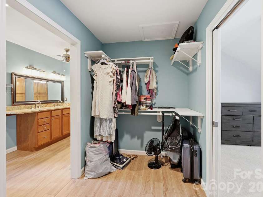 202 Riva Ridge Drive, Fairview, NC 28730.  MLS# CAR4397168, YatesRealty ID 40805. 