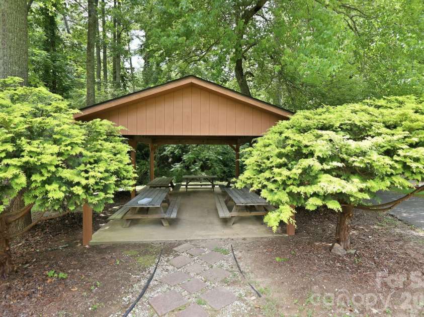 202 Riva Ridge Drive, Fairview, NC 28730.  MLS# CAR4397168, YatesRealty ID 40805. Neighborhood park