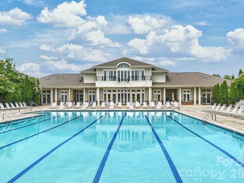 1914 Colony Line Court, Charlotte, NC 28210.  MLS# CAR4408295, YatesRealty ID 40806. 