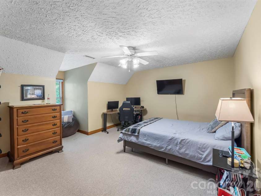 313 Springwood Drive, Valdese, NC 28690.  MLS# CAR4410397, YatesRealty ID 40807. 