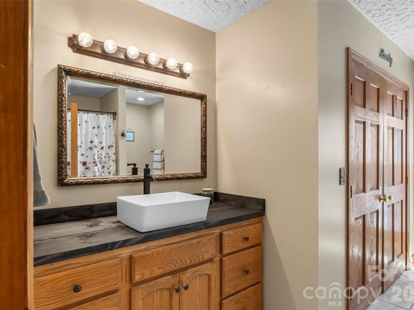 313 Springwood Drive, Valdese, NC 28690.  MLS# CAR4410397, YatesRealty ID 40807. 