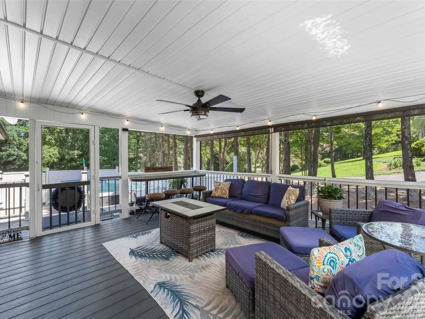 313 Springwood Drive, Valdese, NC 28690.  MLS# CAR4410397, YatesRealty ID 40807. 
