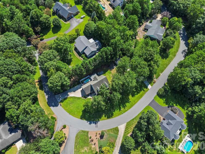 313 Springwood Drive, Valdese, NC 28690.  MLS# CAR4410397, YatesRealty ID 40807. 