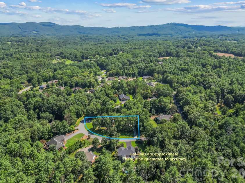 313 Springwood Drive, Valdese, NC 28690.  MLS# CAR4410397, YatesRealty ID 40807. 