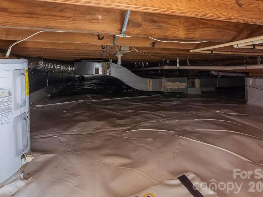 313 Springwood Drive, Valdese, NC 28690.  MLS# CAR4410397, YatesRealty ID 40807. 