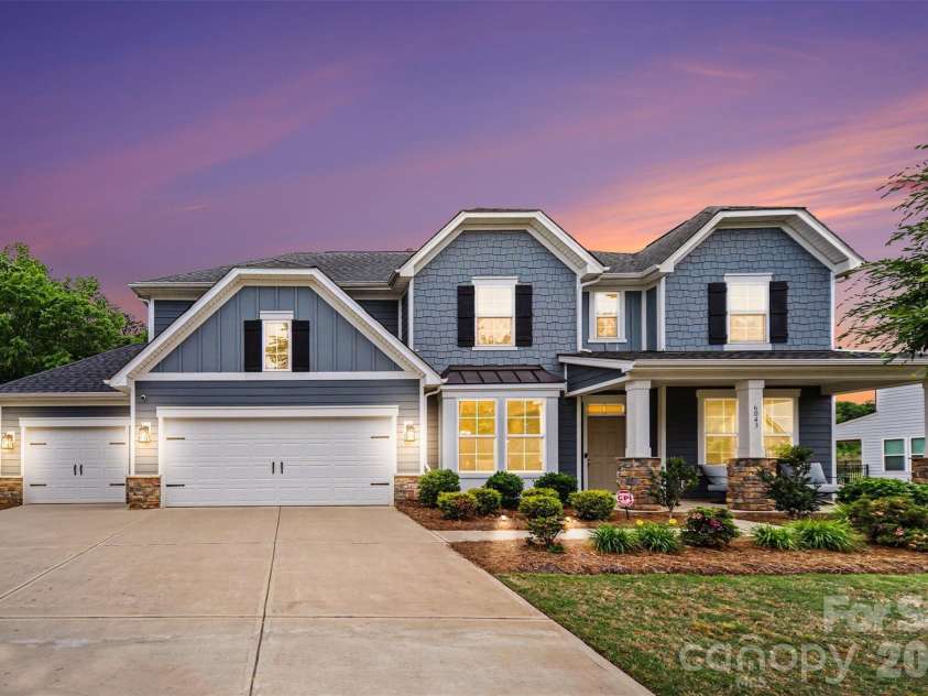 6043 Jepson Court, Charlotte, NC 28214.  MLS# CAR4410108, YatesRealty ID 40808. Front View