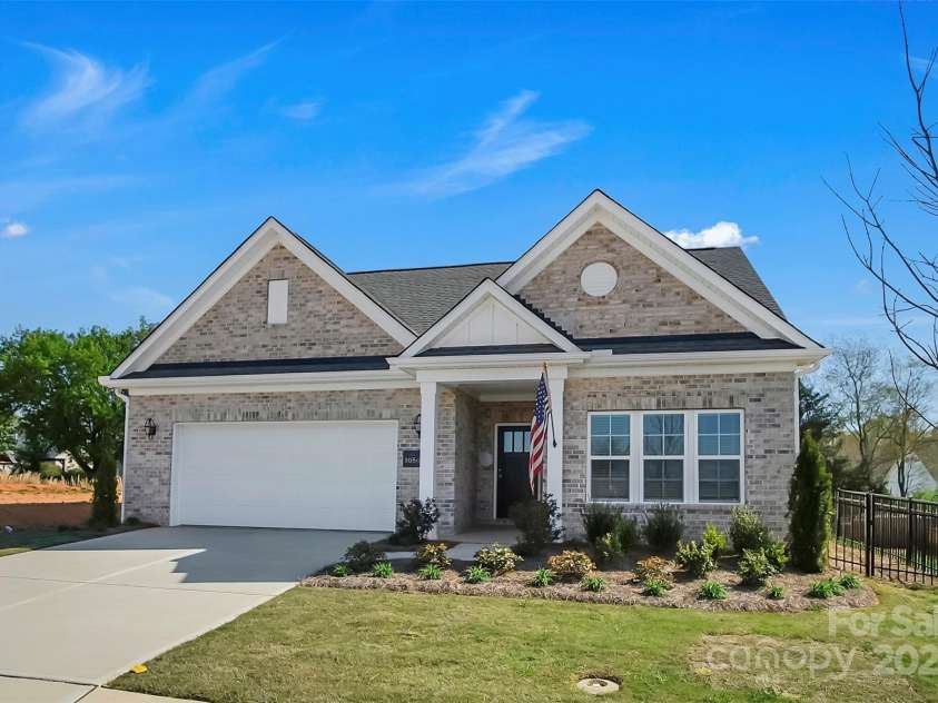 3054 Constitution Lane, Gastonia, NC 28056.  MLS# CAR4240518, YatesRealty ID 4081. 