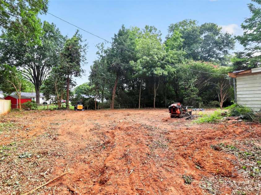 3234 Gardner Park Drive, Gastonia, NC 28054.  MLS# CAR4406902, YatesRealty ID 40811. 
