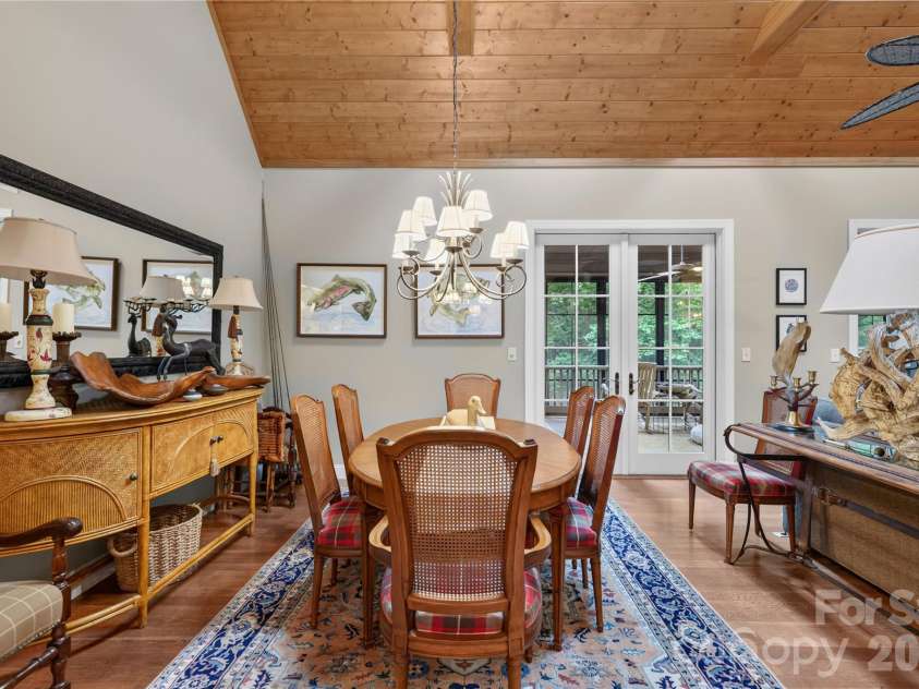 911 Buckberry Drive, Sapphire, NC 28774.  MLS# CAR4405145, YatesRealty ID 40813. 