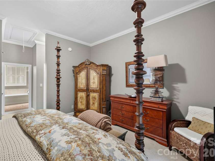 911 Buckberry Drive, Sapphire, NC 28774.  MLS# CAR4405145, YatesRealty ID 40813. 