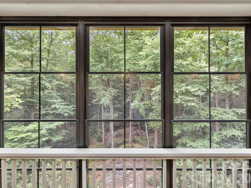 911 Buckberry Drive, Sapphire, NC 28774.  MLS# CAR4405145, YatesRealty ID 40813. 