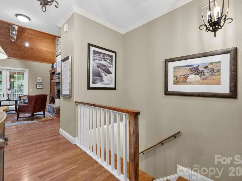 911 Buckberry Drive, Sapphire, NC 28774.  MLS# CAR4405145, YatesRealty ID 40813. 