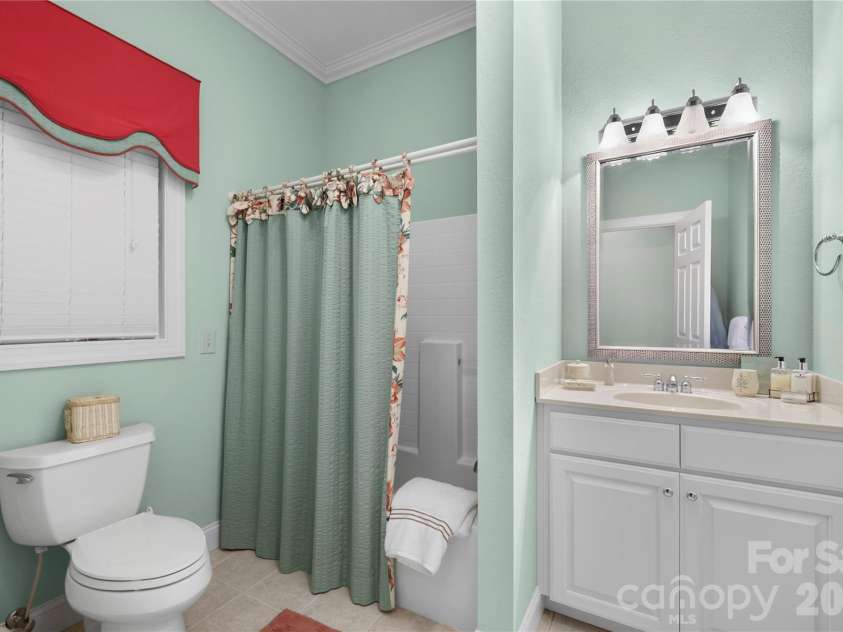 911 Buckberry Drive, Sapphire, NC 28774.  MLS# CAR4405145, YatesRealty ID 40813. 