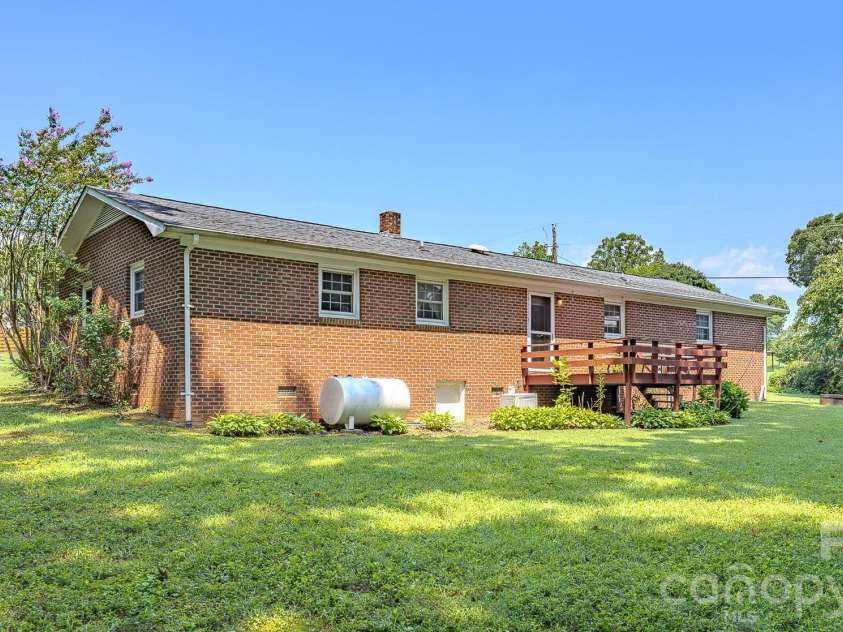 1169 Burkehurst Avenue, Morganton, NC 28655.  MLS# CAR4409187, YatesRealty ID 40816. 