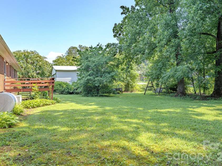 1169 Burkehurst Avenue, Morganton, NC 28655.  MLS# CAR4409187, YatesRealty ID 40816. 