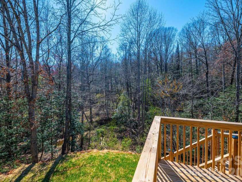 1314 39th Street Circle, Hickory, NC 28602.  MLS# CAR4335784, YatesRealty ID 4082. 