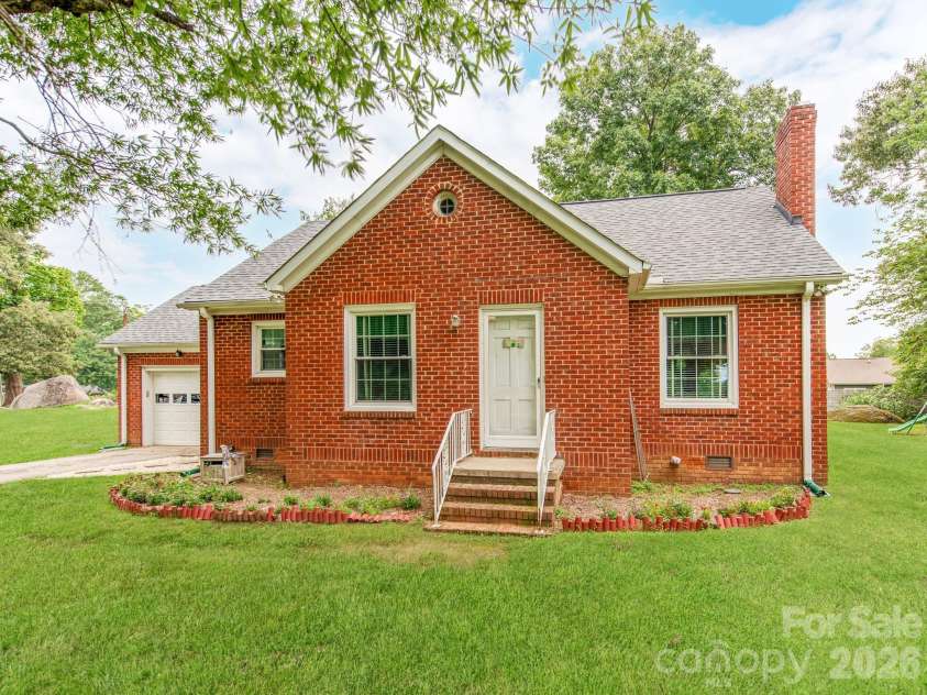 1281 Old Charlotte Road, Concord, NC 28027.  MLS# CAR4409044, YatesRealty ID 40821. 